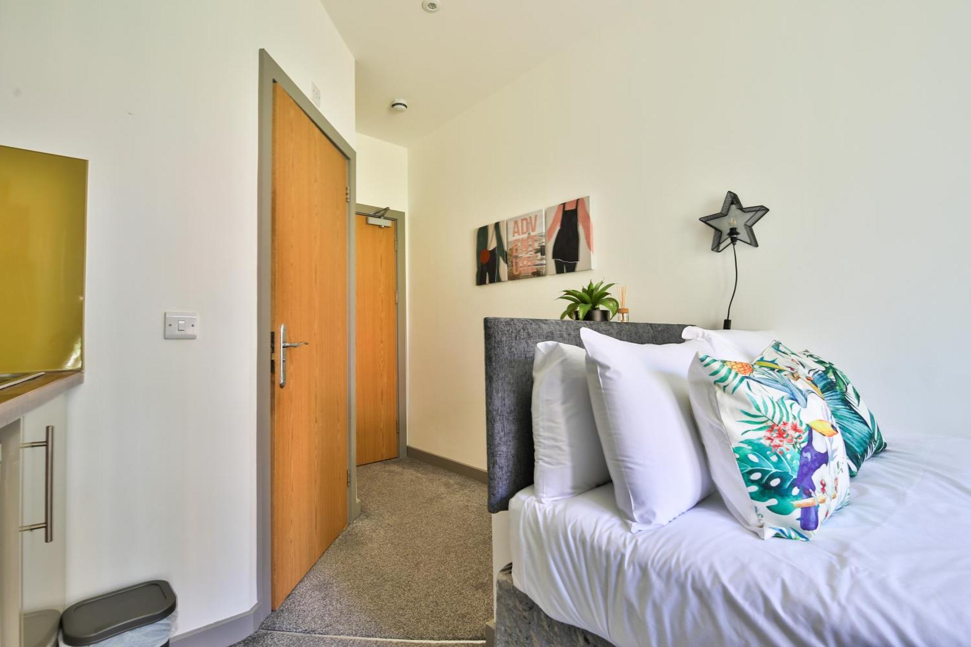 Princess Lofts City Centre Studios With Nespresso Coffee Machines & New Fast Wifi By Stayright Swansea Exterior foto
