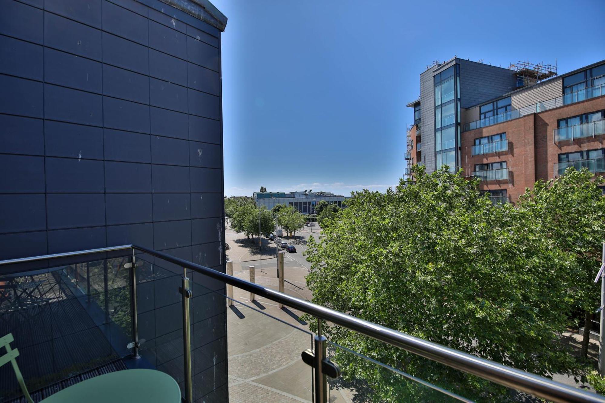Princess Lofts City Centre Studios With Nespresso Coffee Machines & New Fast Wifi By Stayright Swansea Exterior foto