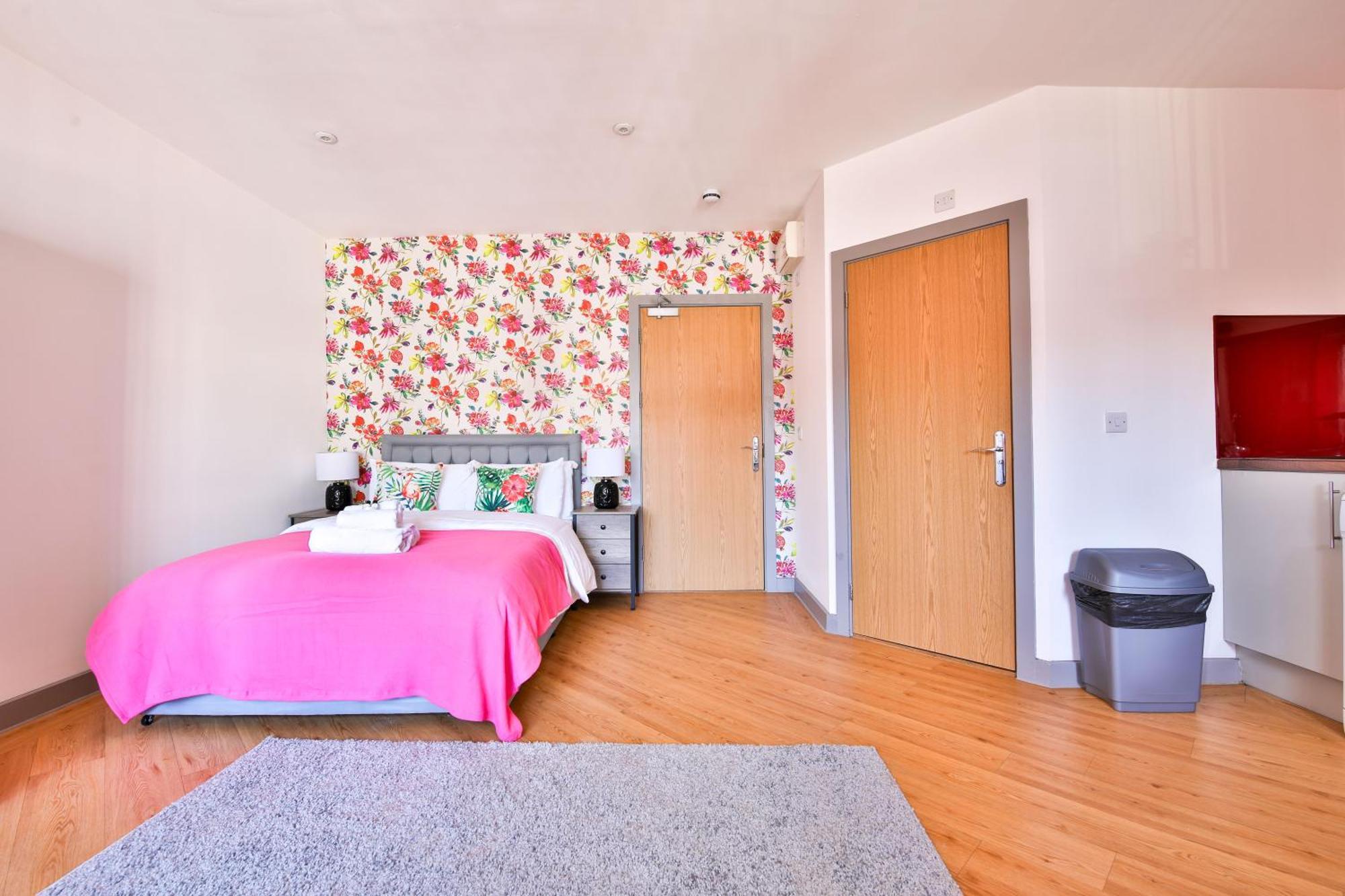 Princess Lofts City Centre Studios With Nespresso Coffee Machines & New Fast Wifi By Stayright Swansea Habitación foto